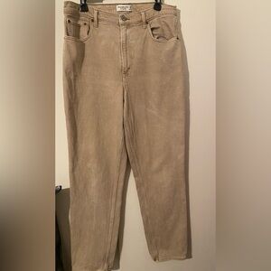 Abercrombie & Fitch Women's Straight Leg Jeans in Tan